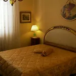 I 13 Cavalieri 招待所