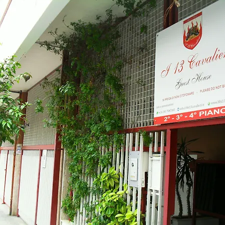 I 13 Cavalieri 2* Barletta